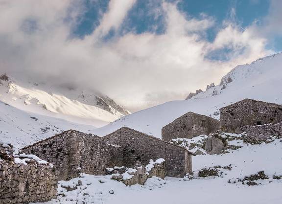 Pueblo minero inhabitado,Las vegas de Sotres