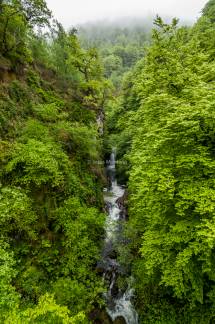 catarata en el saja besaya