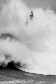  olas y faro de Mouro en Santander